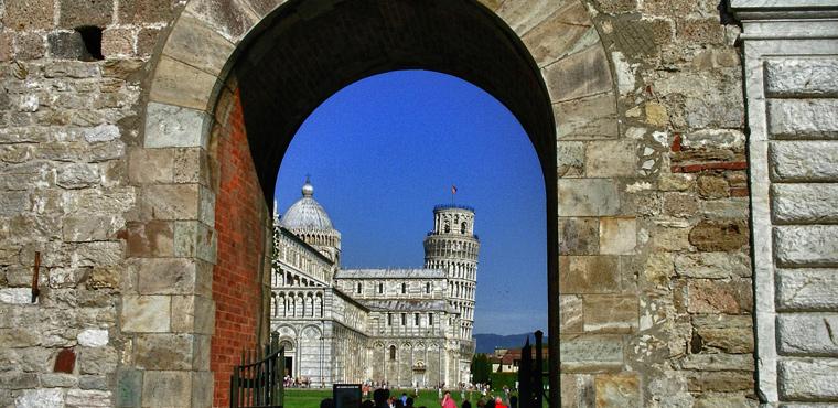 Entrance to Piazza dei miracoli, Pisa